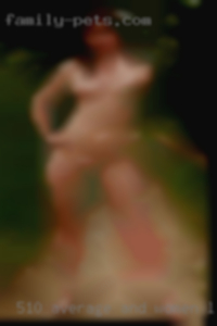 5'10, average, and women looking brown eyes.