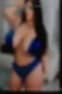 Hello I'm Samantha my partner and swingers I.